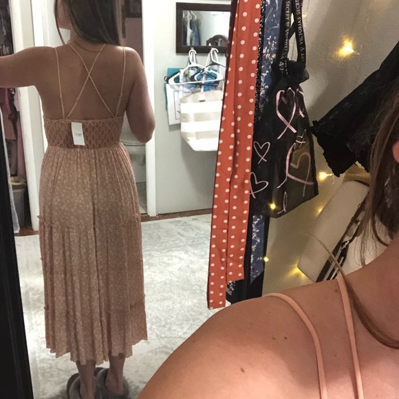 Flower dress - Picture 3 of 4